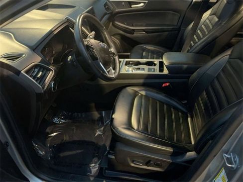 Used 2023 Ford Edge SEL image 15