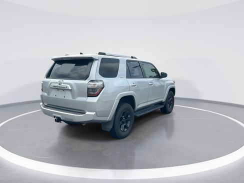 Used 2021 Toyota 4Runner SR5 Premium AWD/4WD image 9
