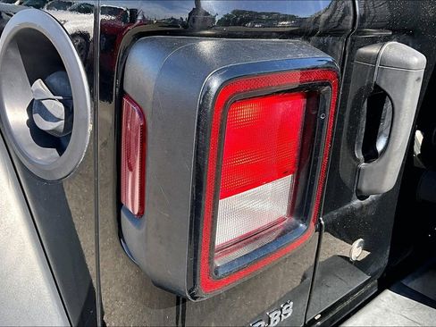 Used 2019 Jeep Wrangler Unlimited Sport S AWD/4WD image 41