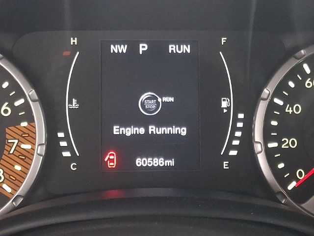 Used 2023 Jeep Renegade Latitude AWD/4WD image 21