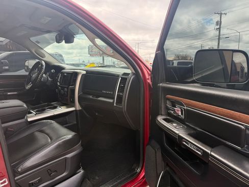 Used 2014 RAM 3500 Laramie AWD/4WD image 15