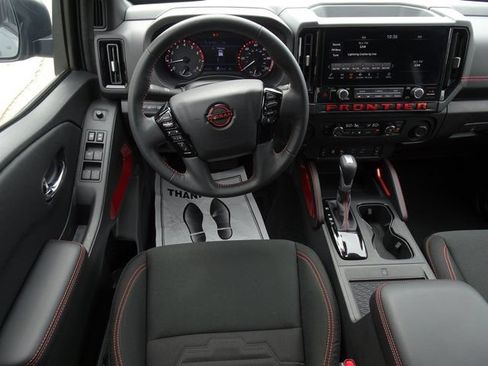 Used 2025 Nissan Frontier Pro-X w/ Pro Convenience Package RWD image 16