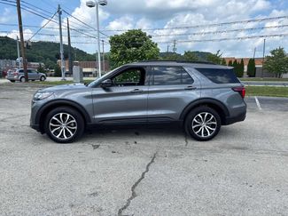Used 2025 Ford Explorer ST-Line AWD/4WD video 2