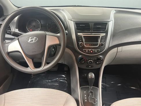 Used 2016 Hyundai Accent SE FWD image 10