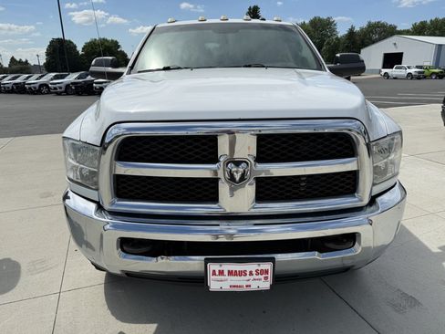 Used 2018 RAM 3500 Tradesman w/ Chrome Appearance Group AWD/4WD image 2