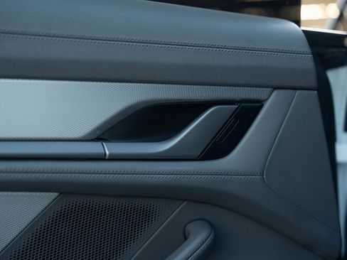 Used 2022 Porsche Taycan Turbo S image 70