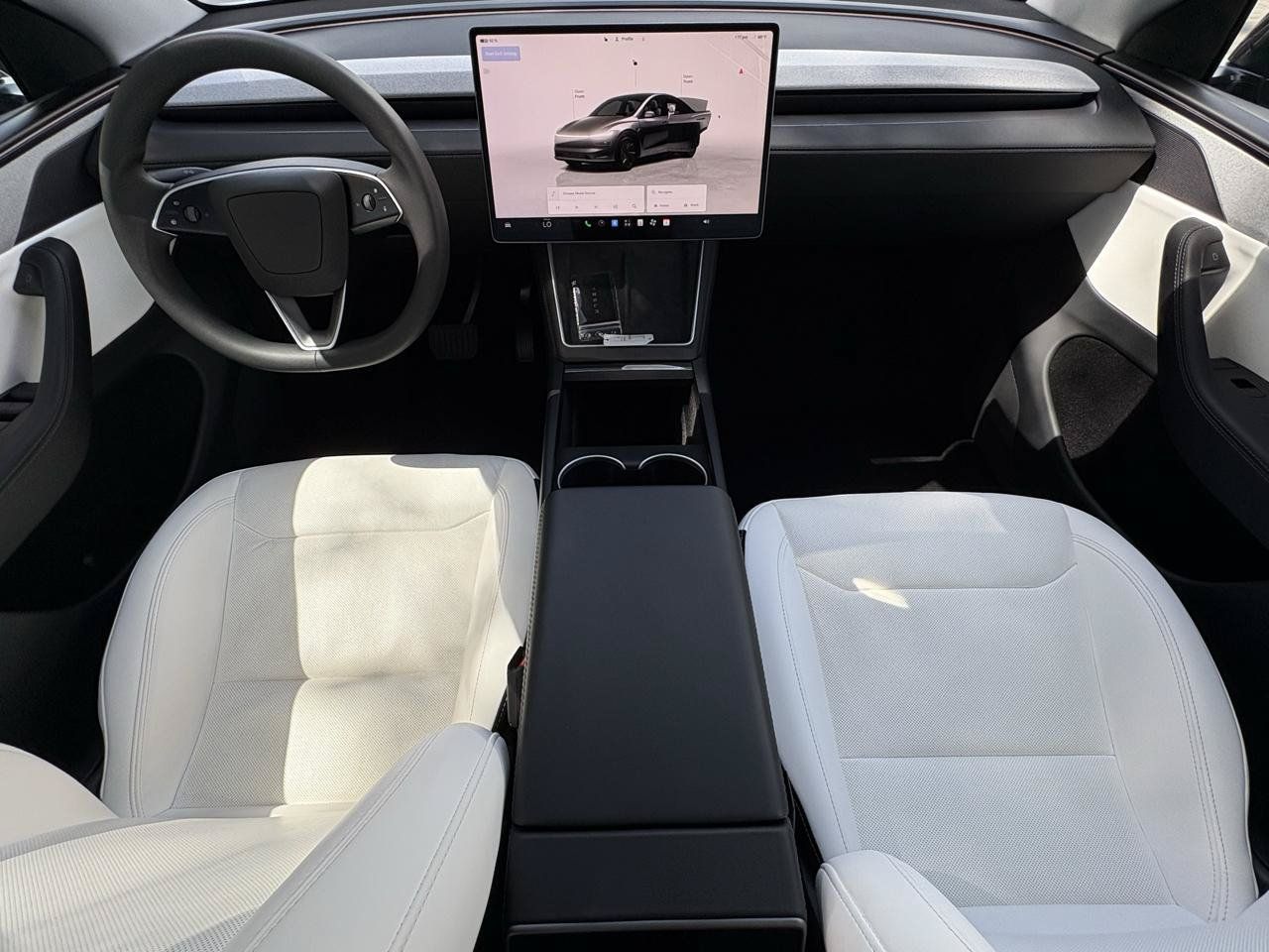 Used 2026 Tesla Model Y Long Range RWD image 19