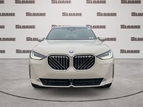 Certified 2025 BMW X3 xDrive30i w/ Premium Package image 8