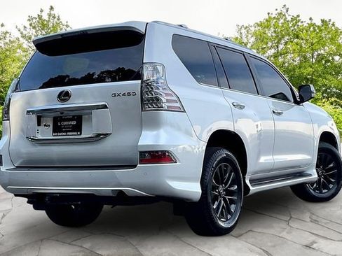 Certified 2023 Lexus GX 460 Premium w/ Premium Package AWD/4WD image 5
