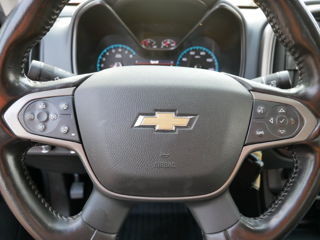 Used 2021 Chevrolet Colorado Z71 w/ Safety Package AWD/4WD image 17