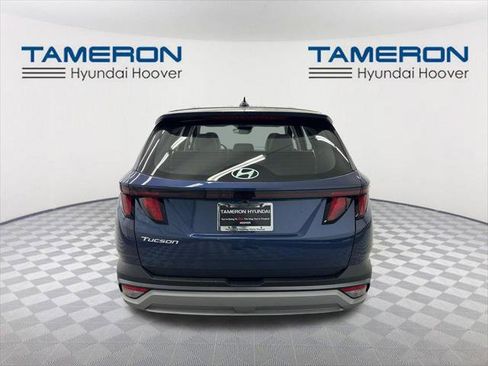 New 2026 Hyundai Tucson SE image 4