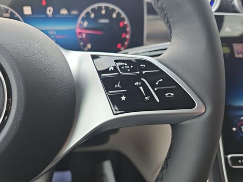 New 2026 Mercedes-Benz GLC 300 4MATIC image 19
