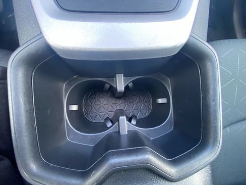 Used 2024 Toyota RAV4 XLE AWD/4WD image 22