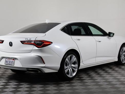 Used 2023 Acura TLX w/ Technology Package FWD image 4