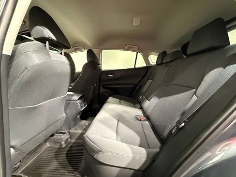 Certified 2023 Toyota Venza LE AWD/4WD image 18