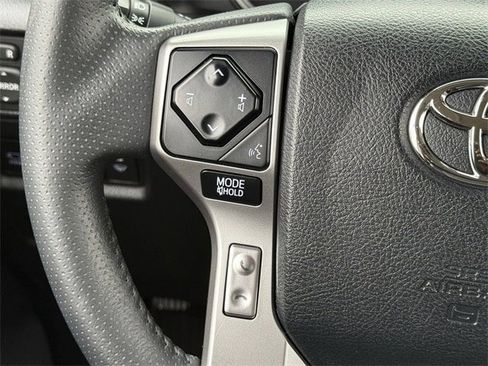 Used 2022 Toyota 4Runner Limited image 14