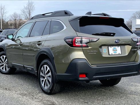 Certified 2023 Subaru Outback Premium image 11