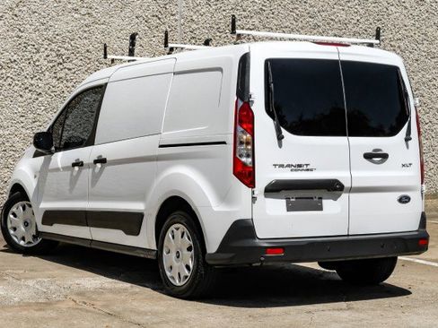 Used 2018 Ford Transit Connect XLT image 9