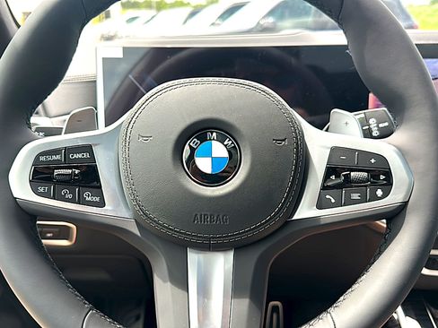 New 2027 BMW X7 xDrive40i w/ M Sport Package AWD/4WD image 19