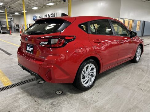 Certified 2025 Subaru Impreza 2.0i image 8