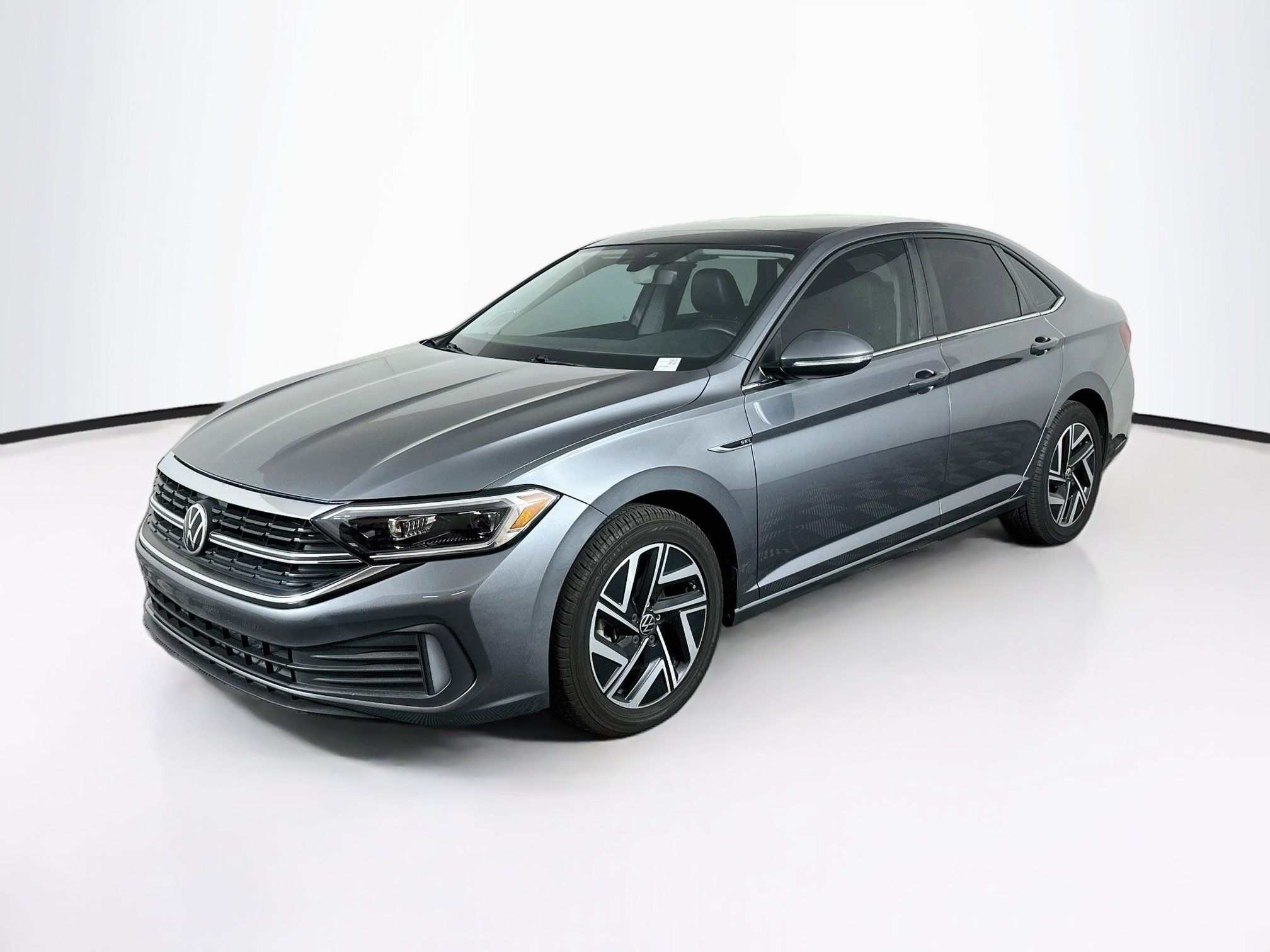 Used 2022 Volkswagen Jetta SEL FWD image 3