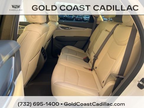 Certified 2022 Cadillac XT5 Premium Luxury w/ LPO, Floor Liner Package image 14