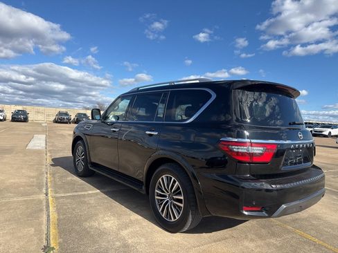 Certified 2024 Nissan Armada SL image 9
