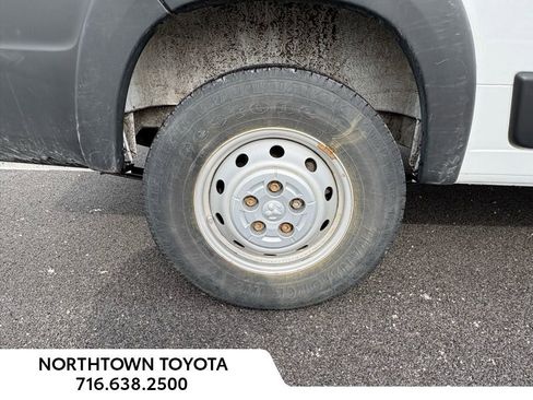 Used 2020 RAM ProMaster 2500 w/ Interior Convenience Group image 12