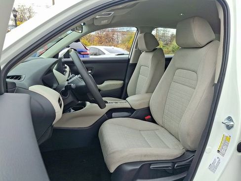 Used 2025 Honda HR-V LX image 14