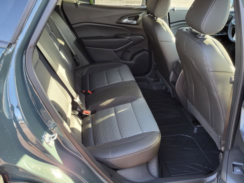 New 2026 Chevrolet Trax LT w/ Midnight Edition FWD image 11