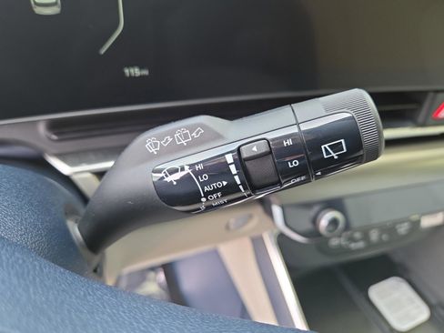 New 2026 Kia Carnival SX Prestige FWD image 32
