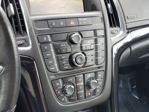 Used 2016 Buick Cascada Premium FWD image 31