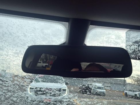 Used 2020 Dodge Journey SE image 26