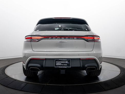 Certified 2026 Porsche Macan AWD/4WD image 6
