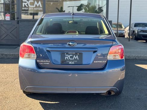 Used 2013 Subaru Impreza 2.0i image 6