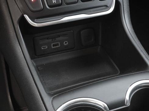 Used 2021 GMC Terrain SLE w/ Driver Convenience Package image 14