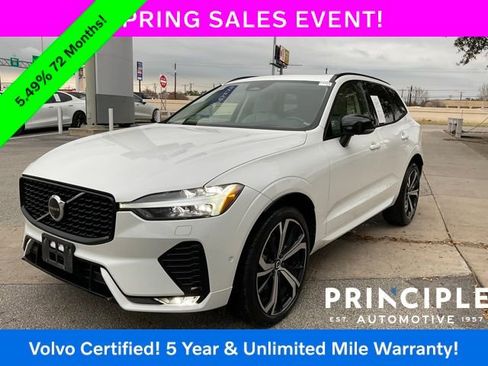 Certified 2024 Volvo XC60 B5 Ultimate w/ Climate Package image 5