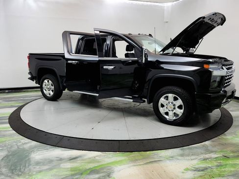 Used 2021 Chevrolet Silverado 2500 LTZ w/ LTZ Premium Package AWD/4WD image 10