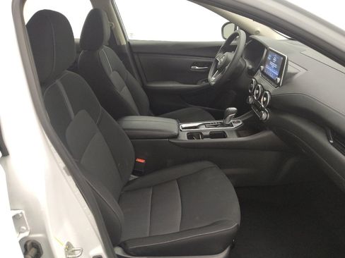 Used 2024 Nissan Sentra SV image 21