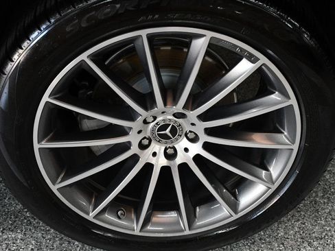 Used 2022 Mercedes-Benz GLE 450 4MATIC image 18