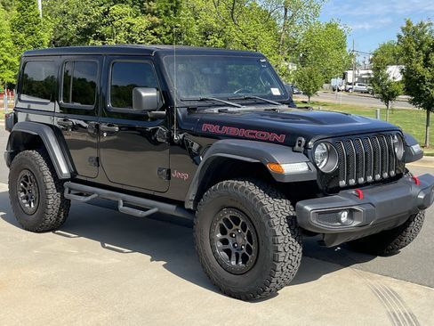 Used 2022 Jeep Wrangler Unlimited Rubicon w/ Xtreme Recon 35" Tire Package image 2