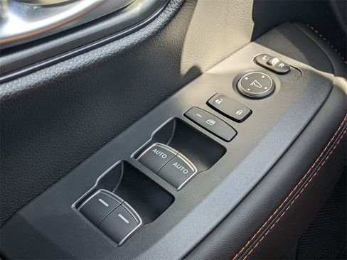 New 2026 Honda HR-V Sport image 19