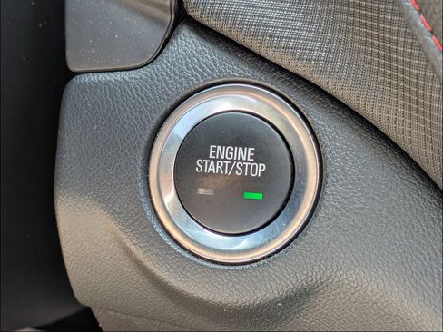 Certified 2023 Chevrolet Equinox RS FWD image 29