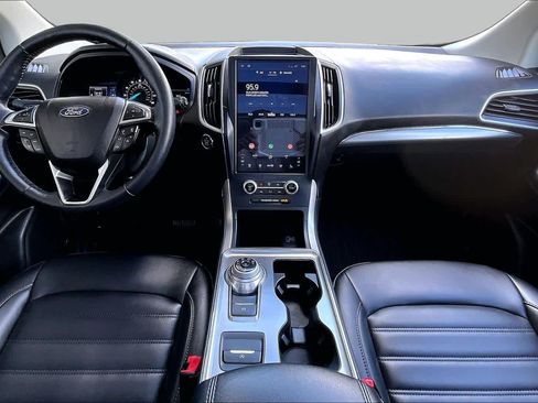 Used 2022 Ford Edge SEL w/ Convenience Package AWD/4WD image 16
