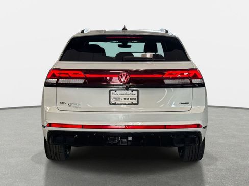 New 2026 Volkswagen Atlas Cross Sport SEL R-Line image 6