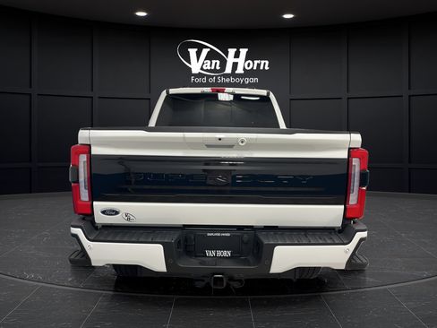 Used 2025 Ford F250 Platinum AWD/4WD image 6