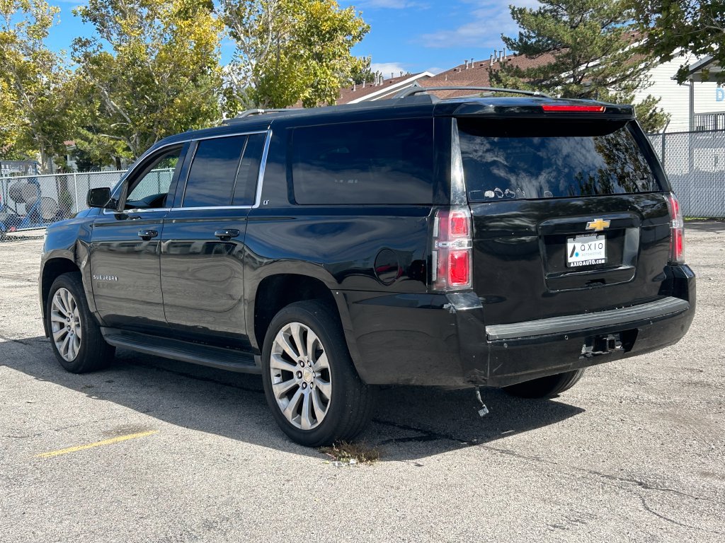Used 2015 Chevrolet Suburban LT w/ Luxury Package AWD/4WD image 5