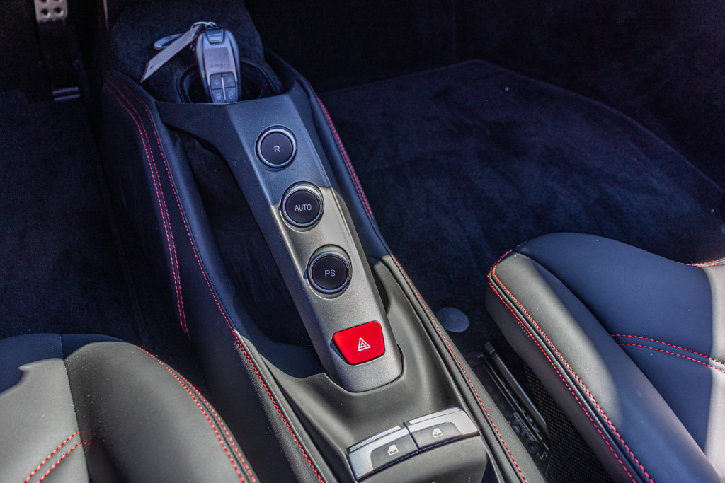 Certified 2019 Ferrari 488 Spider RWD image 5