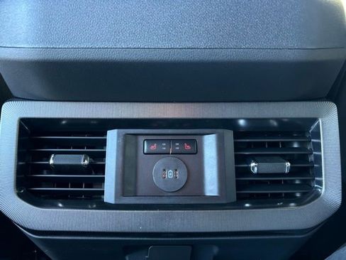 New 2026 Ford F250 Platinum image 17