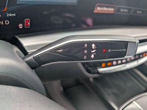 New 2026 Cadillac Lyriq Signature Luxury image 22